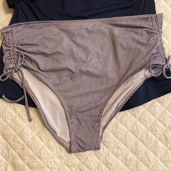 KONA SOL SWIM SEPARATES - Picture 3 of 3